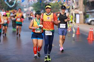BIB: 2115, 40717
                            <button type="button" onclick="openModal(9925212)" class="btn btn-primary btn-sm float-right btn-popup" data-toggle="modal" data-target=".modal-high-quality">
                        <i class="fas fa-shopping-cart"></i> Add to Cart
                    </button>
                                            <button type="button" onclick="isThisMe(9925212, true)" class="btn btn-success btn-sm float-right btn-popup btn-isme hidden" data-toggle="tooltip" data-placement="bottom" title="นี่คือรูปของคุณใช่ไหม คลิกที่นี่เพื่อเอาเข้าอัลบั้ม">
                        <i class="fas fa-plus"></i> Add to album
                    </button>
                    <button type="button" onclick="isThisMe(9925212, false)" class="btn btn-warning btn-sm float-right btn-popup btn-isnotme hidden">
                        <i class="fas fa-ban"></i> Remove from album
                    </button>